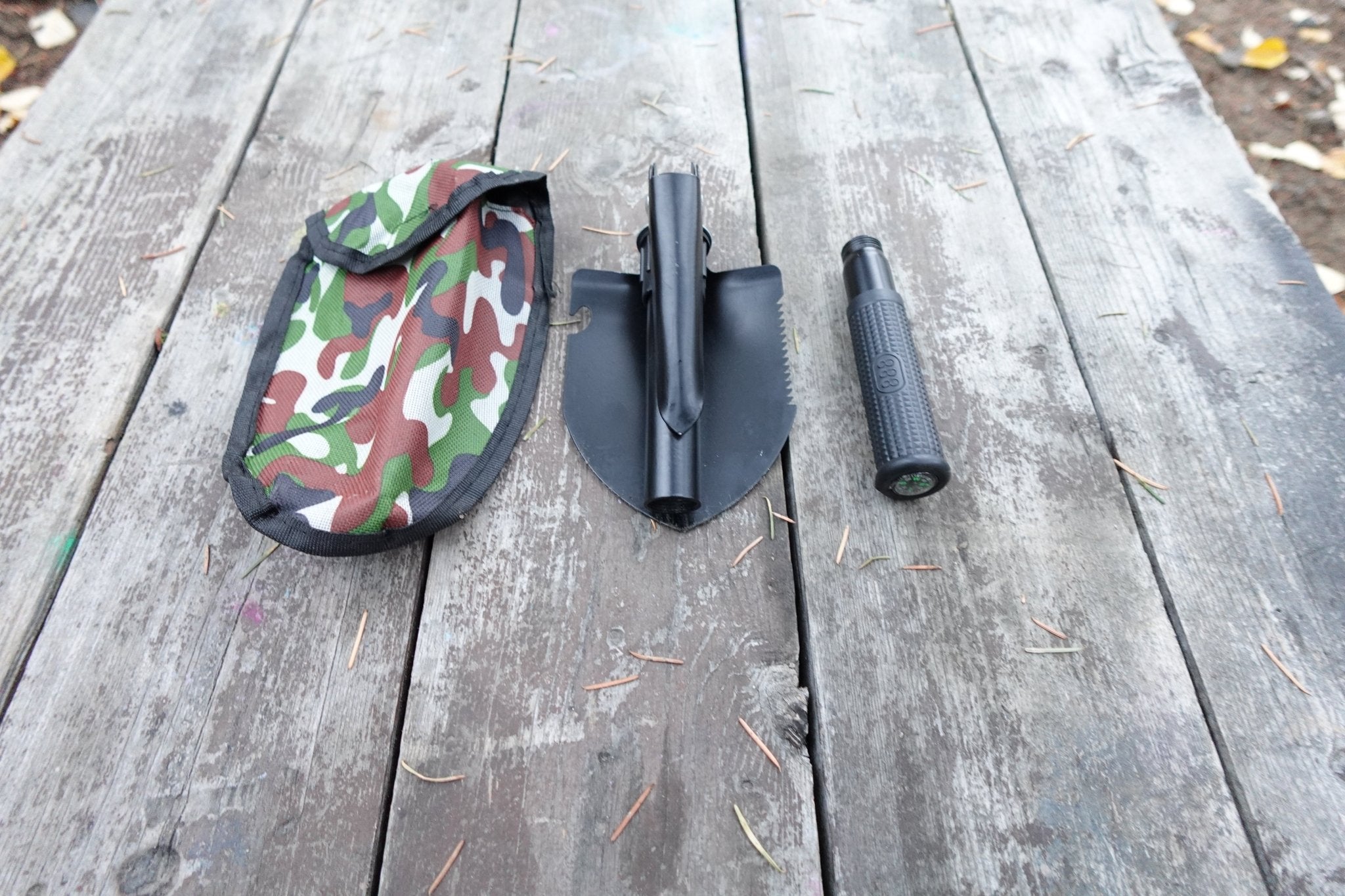 Military Buddy - 5 in 1 military shovel - Cambium Camping